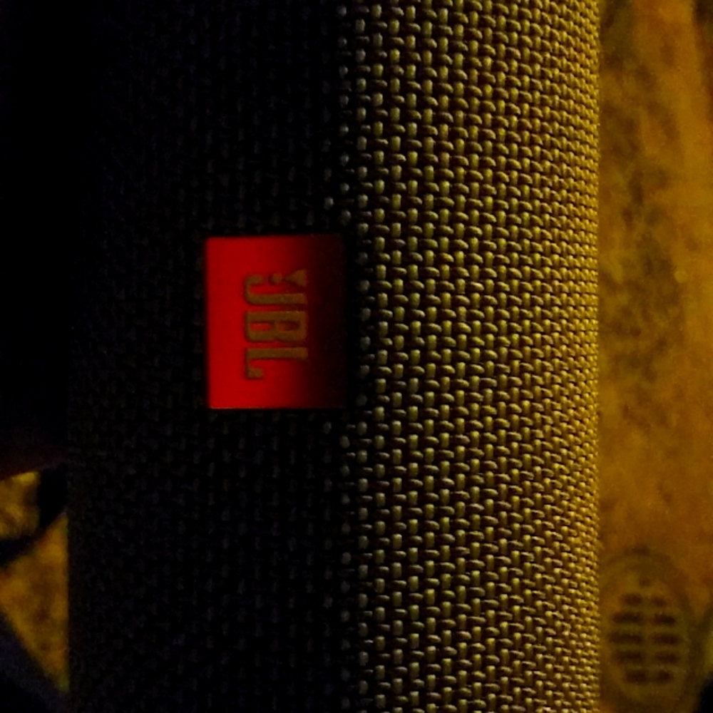 Job waterproof flip5 speaker